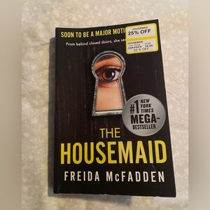 The Housemaid by Freida McFadden Book